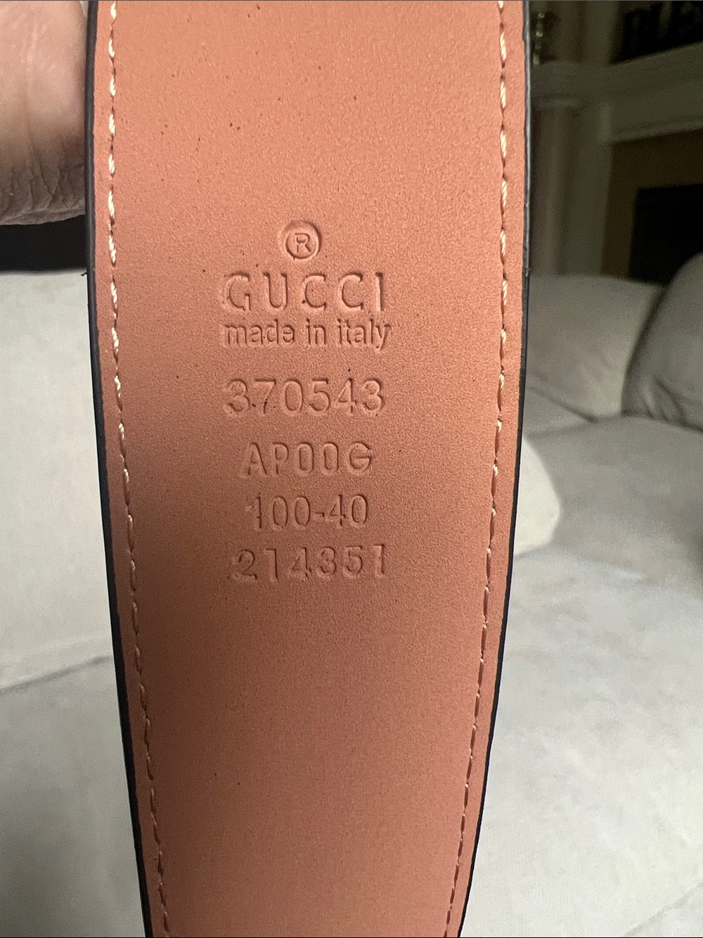 Brand New Gucci Black Embossed Leather Belt with Matte Black Double GG Buckle - Picture 6 of 6